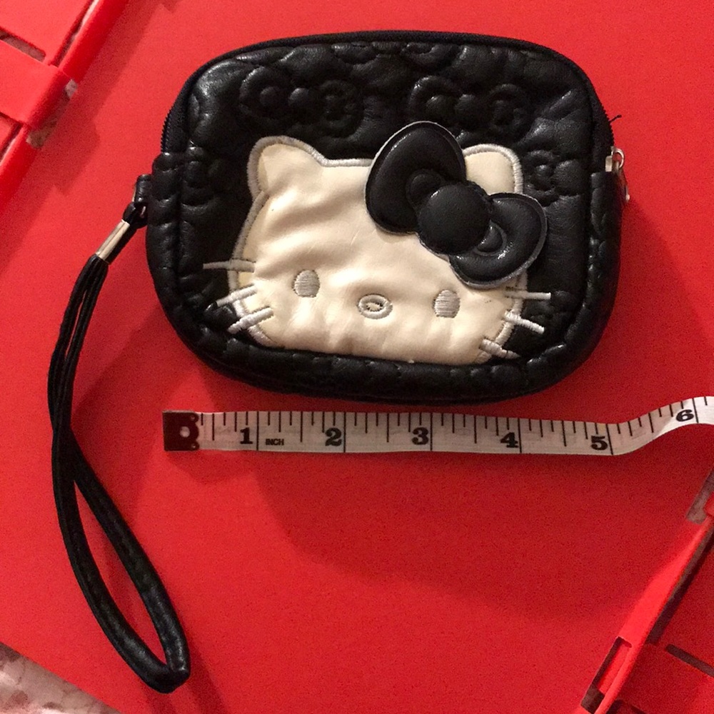 Hello Kitty coin purse